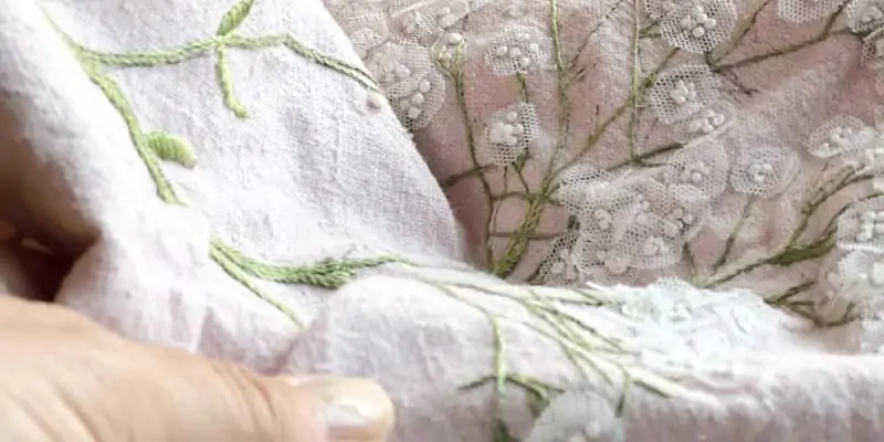 Corsi Autunno 2025 tessuto ricamato