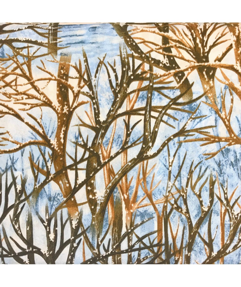 Exlusively Quilters Winter Woodlands, Tessuto Azzurro con Alberi Exlusively Quilters - 1