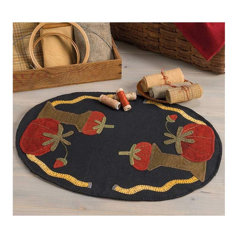 Sew Many Notions - Wonderful Wool Appliques, Simple Stitcheries, and More - Martingale Martingale - 15
