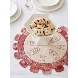 Martingale, Cottage Style Charm - Simply Sweet Designs to Quilt and Embroider by Natalie Bird Martingale & Co Inc - 7