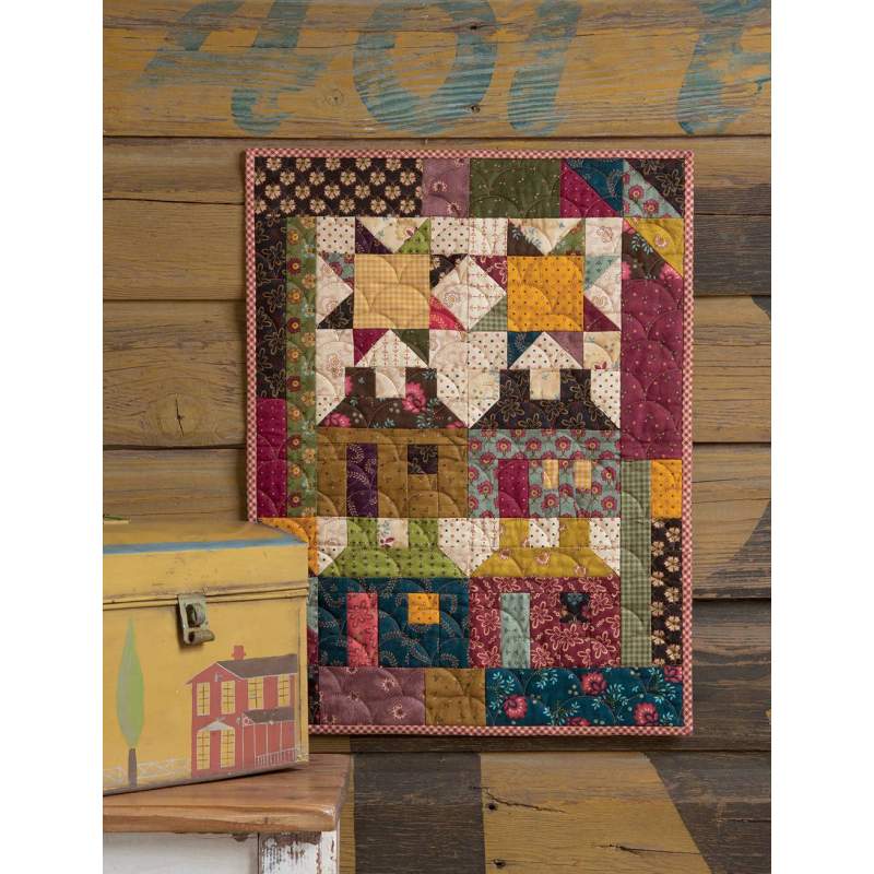 Simple Whatnots - A Batch of Satisfyingly Scrappy Little Quilts by Kim Diehl Martingale - 16