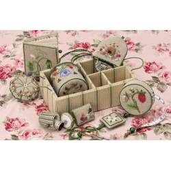 Home Sweet Home: An Embroidered Workbox - 100 pagine Inspirations Studios - 3