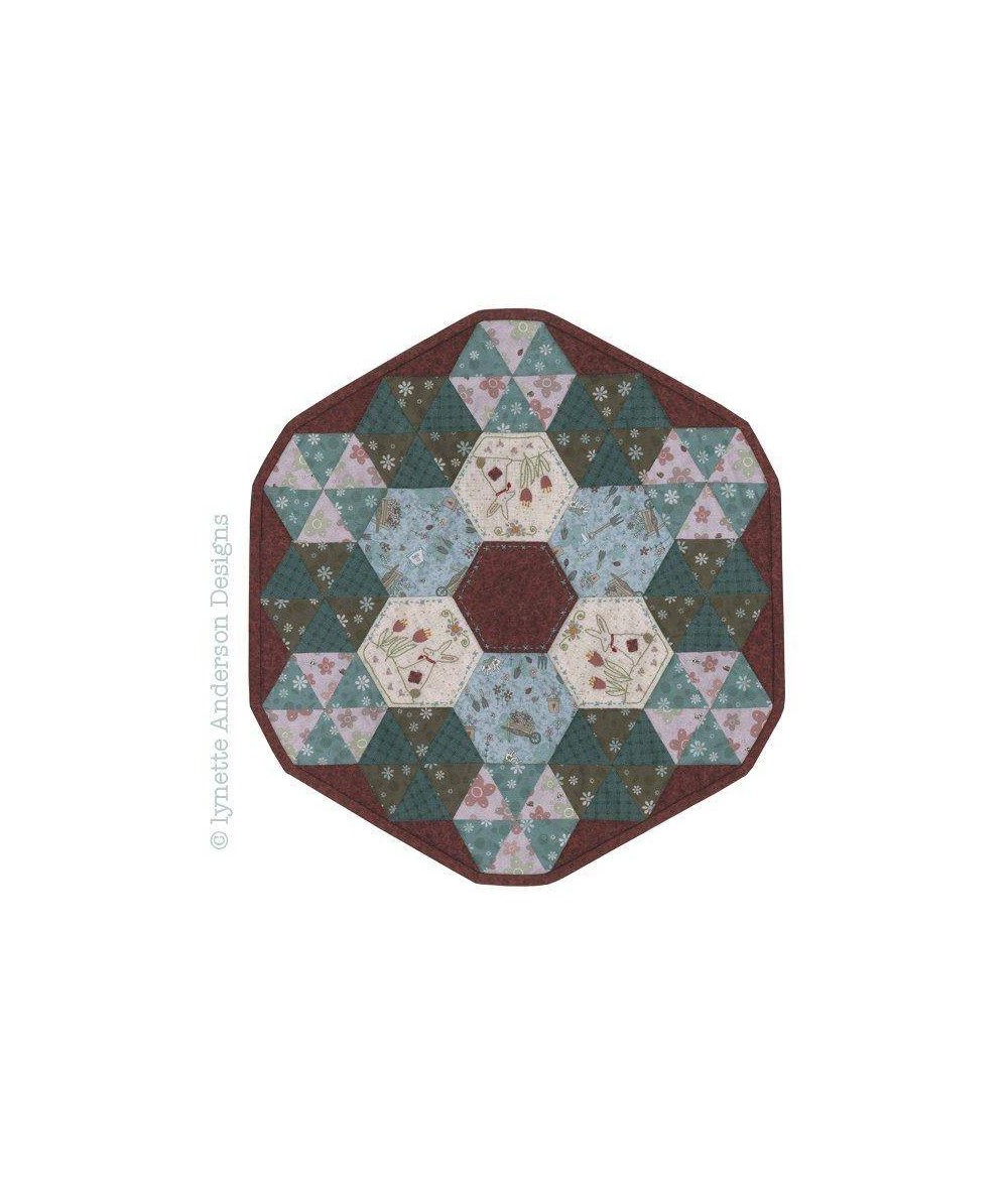 Spring Bunny Table Topper - Cartamodello Tovaglietta, Lynette Anderson Lynette Anderson Designs - 1