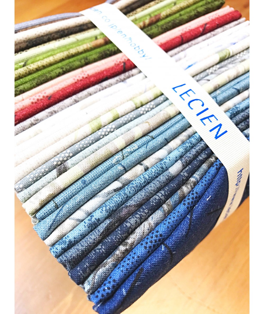 Lecien Centenary Collection 24th by Yoko Saito, 32 Fat Quarter Lecien Corporation - 2