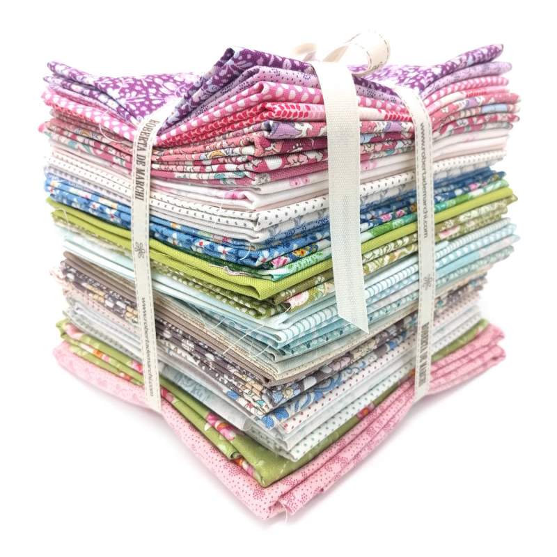 Mystery Quilt, Kit con Tessuti Tilda - Profumo di Primavera Roberta De Marchi - 1 Mystery Quilt, Kit con Tessuti Tilda - Profumo di Primavera Roberta De Marchi - 1