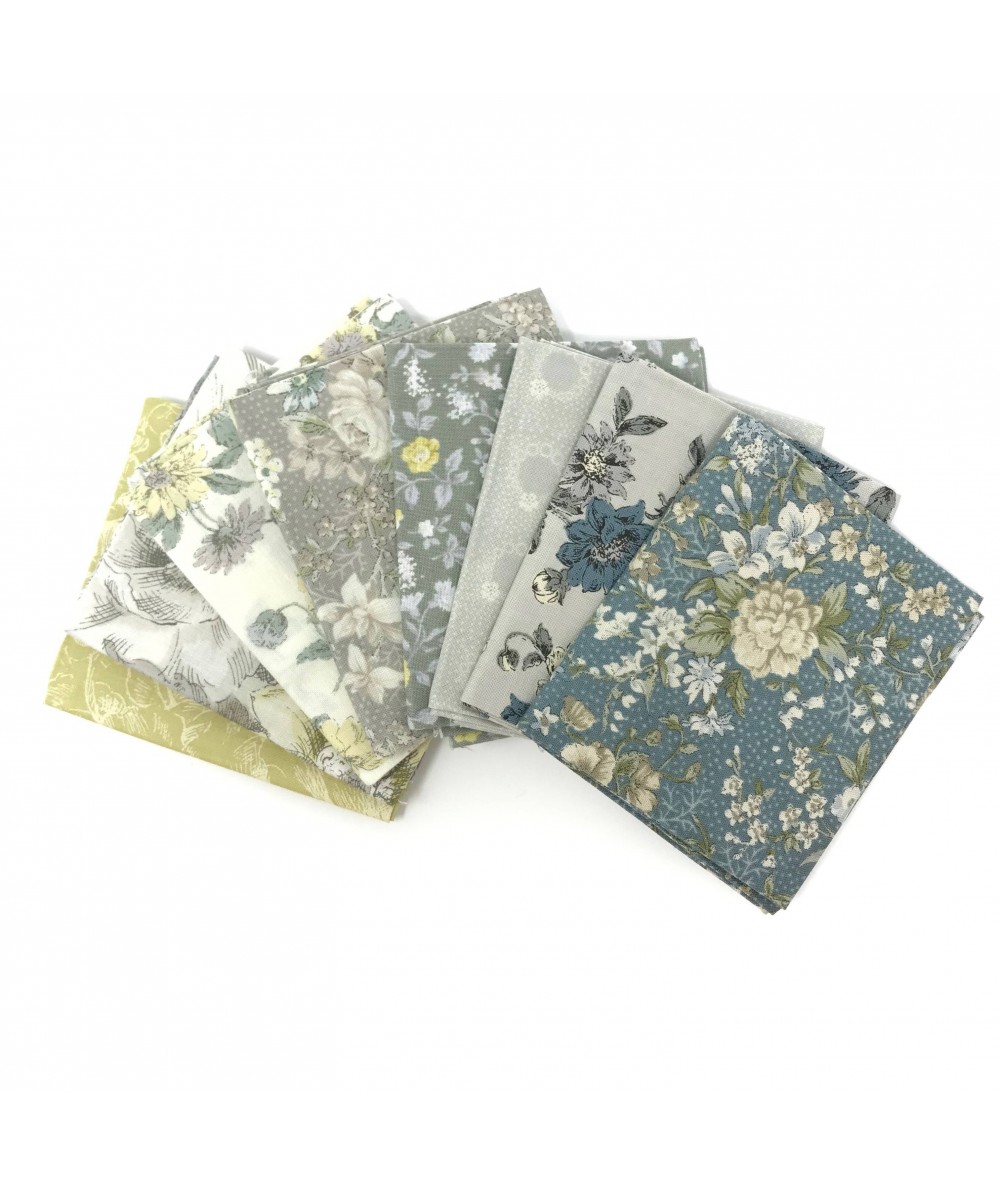Pacchetto di Tessuto Giapponese Grigio, Ottanio e Giallo - 8 da 33 x 35 cm Roberta De Marchi - 1 Pacchetto di Tessuto Giapponese Grigio, Ottanio e Giallo - 8 da 33 x 35 cm Roberta De Marchi - 1