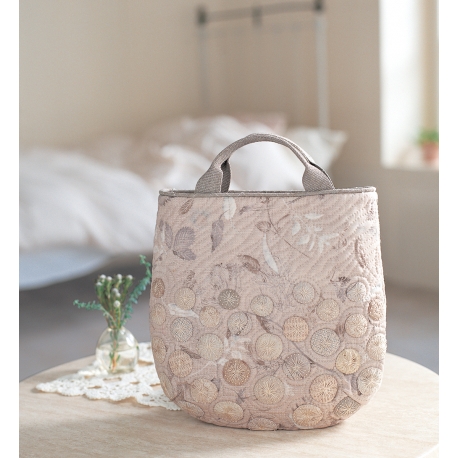 Yoko Saito's Japanese Taupe Color Theory - A Study Guide Stitch Publications - 6