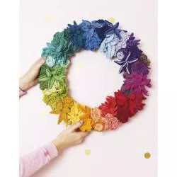 Crocheted Wreaths for the Home, 12 gorgeous wreaths and 12 matching mini projects for all year round by Anna Nikipirowicz