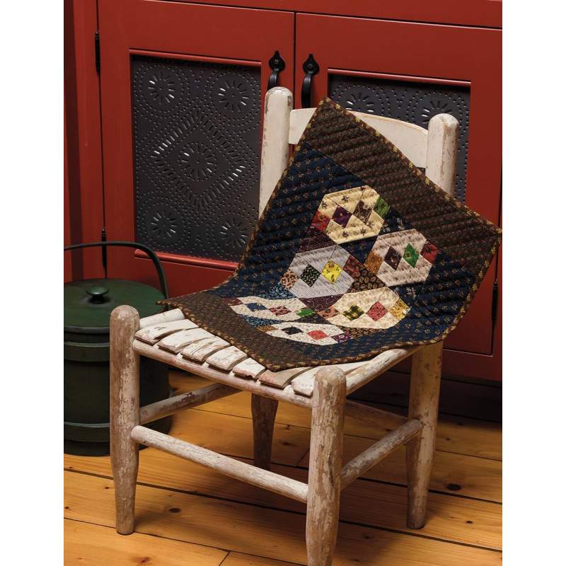 Schoolgirl Sampler - 72 Simple 4'' Blocks and 7 Charming Quilts by Kathleen Tracy - Martingale Martingale - 7