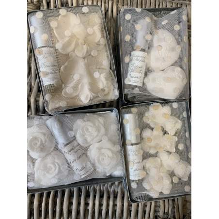 Mathilde M, Scatola di Latta con Gessetti 4 Rose Piccole e profumo Concentrato