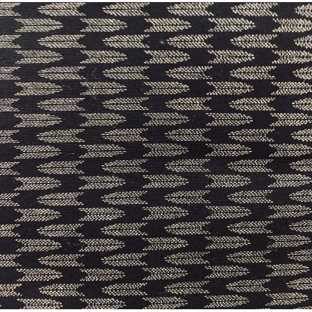 Sevenberry, Tessuto Tinto in Filo Nero con Disegno Chiaro