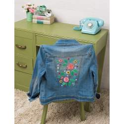 Retro Stitchery - Oh-So-Cute Embroideries with a Wink to the Past by Beverly McCullough - Martingale