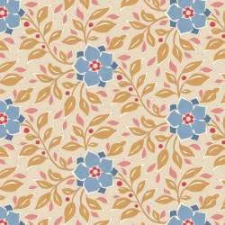 Tilda Windy Days Wendy Camel, Tessuto Panna con Fiori Blu e Foglie Marroni Tilda Fabrics - 2