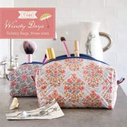 Tilda Toiletry Bags - Kit di Tessuti Windy Days