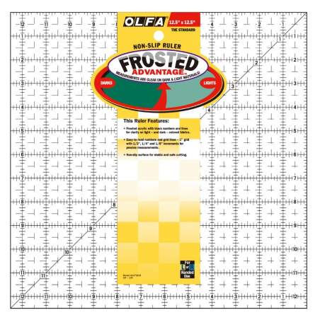 Righello Patchwork 12.5 x 12.5 pollici Quadrato - OLFA Non Slip, Frosted Olfa - 1
