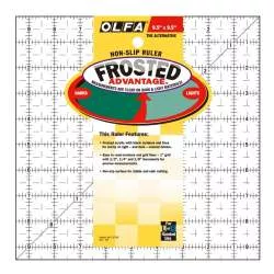 Righello Patchwork 9.5 x 9.5 pollici Quadrato - OLFA Non Slip, Frosted Olfa - 1