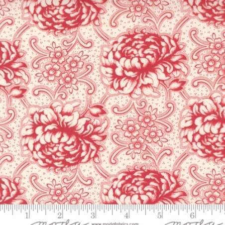 Moda Fabrics Cranberries & Cream, Tessuto Bianco con Fiori Rossi Moda Fabrics - 1