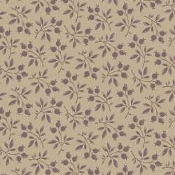 Marcus Fabrics Garden Getaway, Tessuto Beige con Bacche Viola Marcus Fabrics - 1