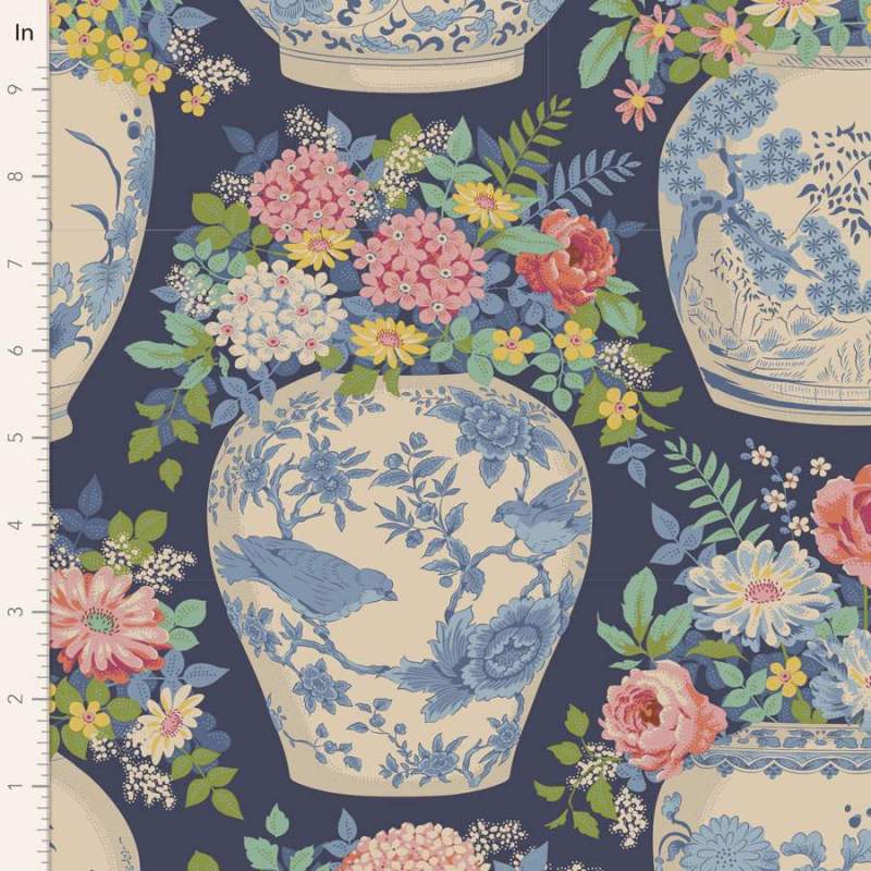 Tilda Chic Escape Flowervase Blue Navy, Tessuto Blu con Fiori in Vaso Tilda Fabrics - 1 Tilda Chic Escape Flowervase Blue Navy, Tessuto Blu con Fiori in Vaso Tilda Fabrics - 1