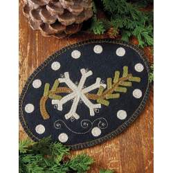 Jingle All the Way - 40 Small Stitcheries to Make Your Home Merry by Debbie Busby Martingale - 7