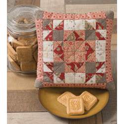 Fresh Start Quilts - 11 Scrappy Quilts and 3 Mini Pillows by Mary Etherington, Connie Tesene Martingale - 8
