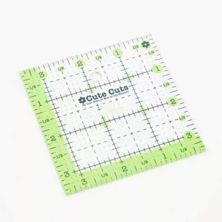 Righello Patchwork Quadrato 3.5 x 3.5 pollici - Cute Cuts by Lori Holt