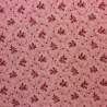 Clothworks Daphne, Tessuto Rosa con Fiori Bordeaux