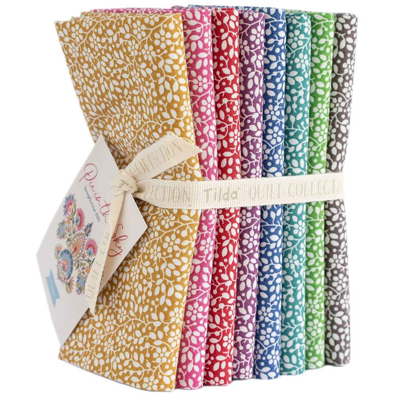 Tilda Pie in the Sky Cloudpie- Fat Quarter Bundle 8 tessuti Tilda Fabrics - 1 Tilda Pie in the Sky Cloudpie- Fat Quarter Bundle 8 tessuti Tilda Fabrics - 1