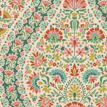 Tilda Pie in the Sky Whimsybird Pine- Tessuto Fondo Panna con stravagante motivo Floreale predominante Verde