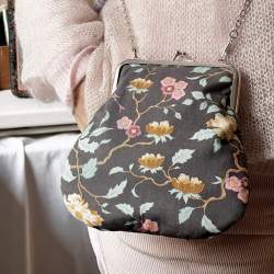 Pochette Giapponese con Chiusura Clutch e Tracolla - Kit con Tessuti Tilda Roberta De Marchi - 2
