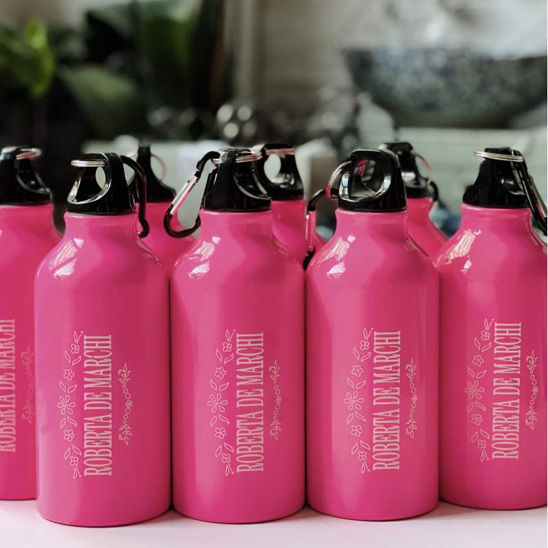 Borraccia Fucsia in Alluminio da 400ml con moschettone Roberta De Marchi - 1 Borraccia Fucsia in Alluminio da 400ml con moschettone Roberta De Marchi - 1