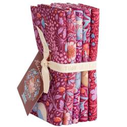 Tilda Hibernation Fat Quarter Bundle 5 fabrics Hibiscus Tilda Fabrics - 1