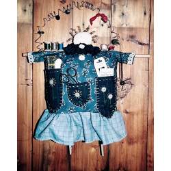 Betsy - Cartamodello per Bambola porta attrezzatura, by Bobbin Bobbin - 1