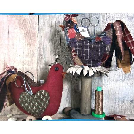 Initials Pincushion - Cartamodello Punta Spilli, Lynette Anderson