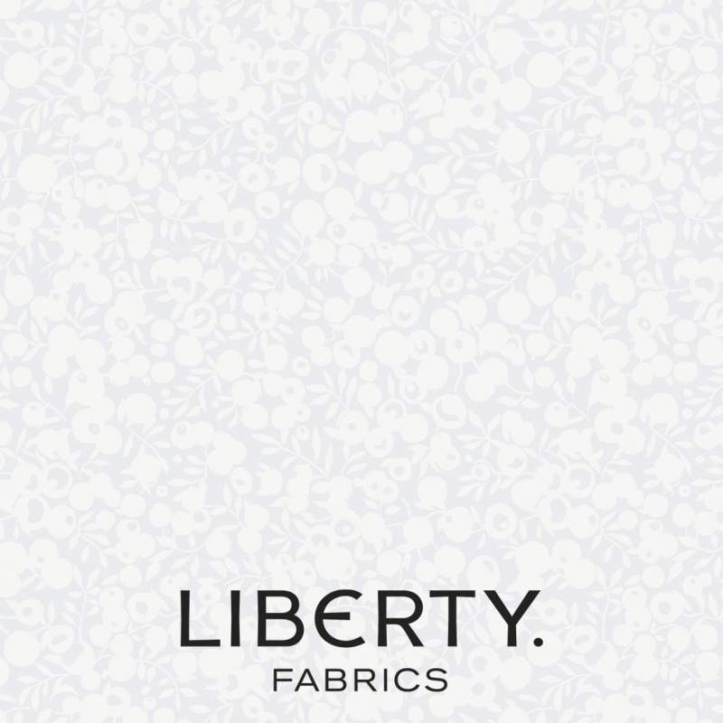 Wiltshire Shadow Moon, Tessuto Grigio chiarissimo Luna tono su tono - Liberty Fabrics