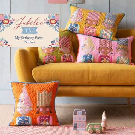 Kit Tilda Jubilee MY BIRTHDAY PARTY PILLOWS
