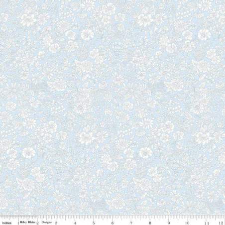 Emily Belle Pale Sky, Tessuto Azzurro Cielo a fiori bianchi - Liberty Fabrics Liberty Fabrics - 1