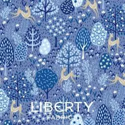 Garden Party Collection, Dancing Deer, tessuto azzurro con motivi di alberi e cervi - Liberty Quilting