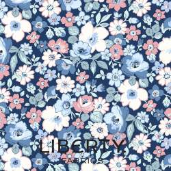 Heirloom 3 Hedgerow Bloom Liberty Fabrics - 1
