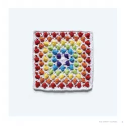 A Modern Girl’s Guide to Granny Squares, by Celine Semaan e Leonie Morgan Search Press - 2