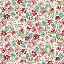 copy of Heirloom 3 Collection, Floral Joy, tessuto bianco con piccoli fiori rosa e azzurri - Liberty Quilting Liberty Fabrics - 