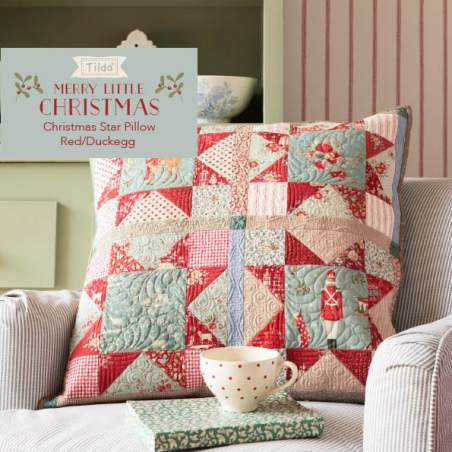 copy of Christmas Star Quilt Free Pattern - Kit Tilda Merry Little Christmas