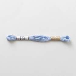 523 COSMO - Filo da ricamo giapponese COSMO - Mouliné Size 25 in cotone a 6 capi