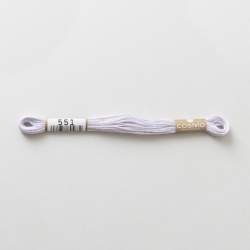 551 COSMO - Filo da ricamo giapponese COSMO - Mouliné Size 25 in cotone a 6 capi