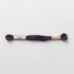 Filo da ricamo giapponese COSMO 766 - Mouliné Size 25 in cotone a 6 capi