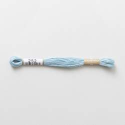 252 COSMO - Filo da ricamo giapponese COSMO - Mouliné Size 25 in cotone a 6 capi