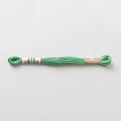 Filo da ricamo giapponese COSMO 335 - Mouliné Size 25 in cotone a 6 capi