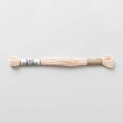 340 COSMO - Filo da ricamo giapponese COSMO - Mouliné Size 25 in cotone a 6 capi