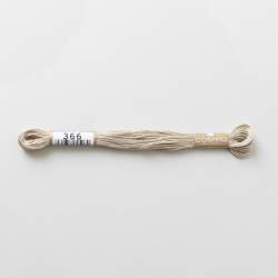 366 COSMO - Filo da ricamo giapponese COSMO - Mouliné Size 25 in cotone a 6 capi