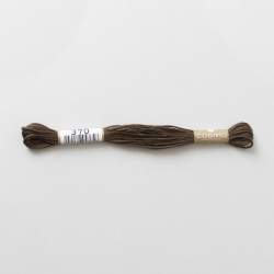 Filo da ricamo giapponese COSMO 370 - Mouliné Size 25 in cotone a 6 capi